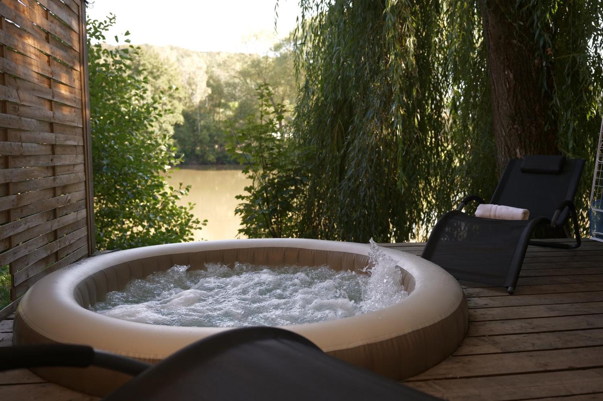 Secret Lake Prag Magic Place Relaxation& Wellness Rehenice Exteriér fotografie